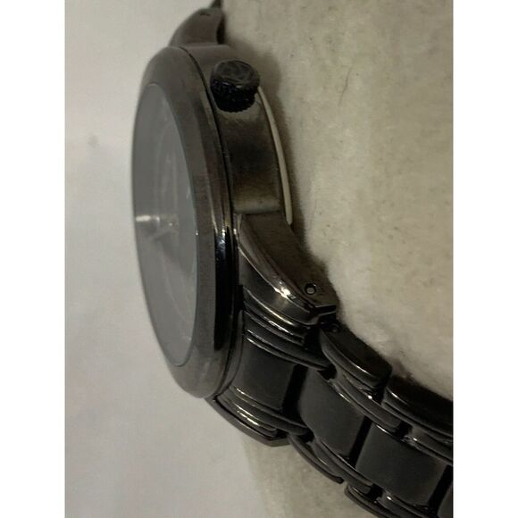 Relic ZR12053 Men's Black Stainless Steel Analog Dial Quartz Wrist Watch Ee210 - Picture 3 of 11